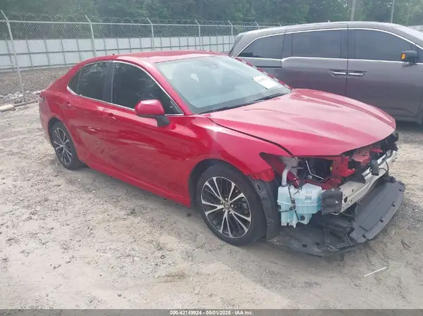 4T1G11AK6LU370458 2020 TOYOTA CAMRY - Image 1
