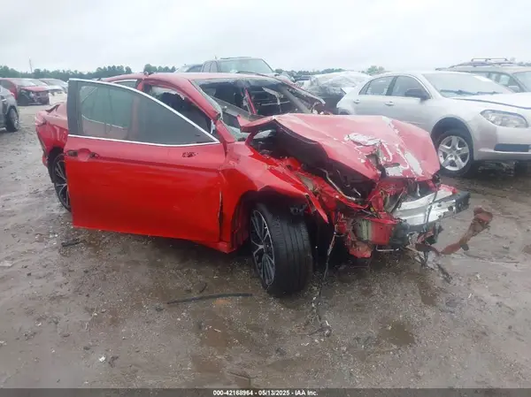 4T1G11AK6LU374400 2020 TOYOTA CAMRY - Image 1