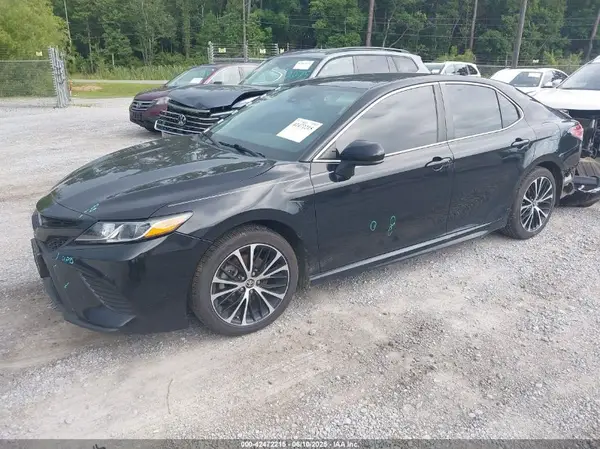 4T1G11AK6LU386823 2020 TOYOTA CAMRY - Image 2