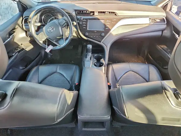 4T1G11AK6LU395988 2020 TOYOTA CAMRY - Image 8