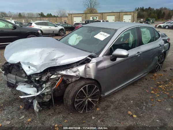 4T1G11AK6LU401076 2020 TOYOTA CAMRY - Image 2