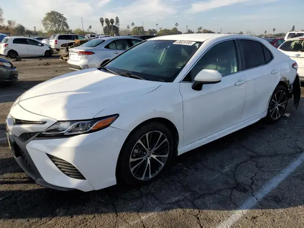 4T1G11AK6LU500996 2020 TOYOTA CAMRY - Image 1