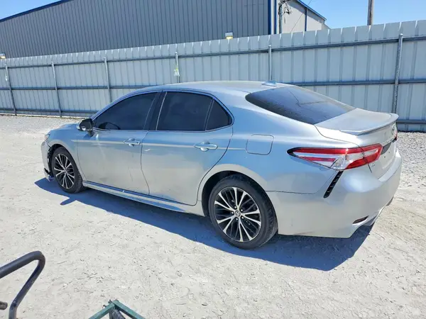 4T1G11AK6LU504126 2020 TOYOTA CAMRY - Image 2