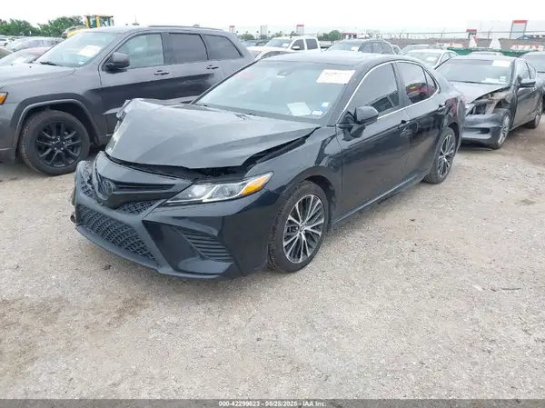 4T1G11AK6LU505986 2020 TOYOTA CAMRY - Image 2