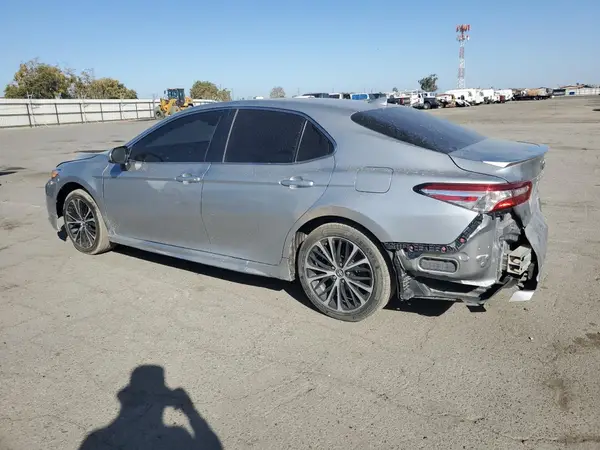 4T1G11AK6LU860110 2020 TOYOTA CAMRY - Image 2