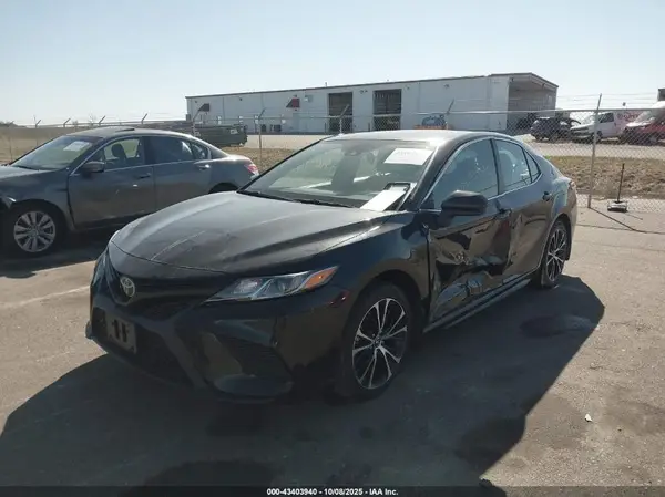 4T1G11AK6LU863444 2020 TOYOTA CAMRY - Image 2