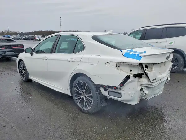 4T1G11AK6LU865114 2020 TOYOTA CAMRY - Image 2