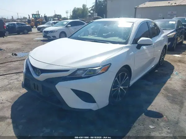 4T1G11AK6LU873441 2020 TOYOTA CAMRY - Image 2
