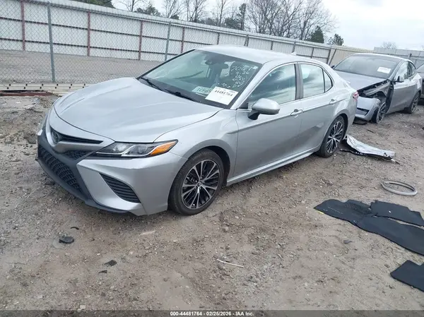 4T1G11AK6LU877067 2020 TOYOTA CAMRY - Image 2