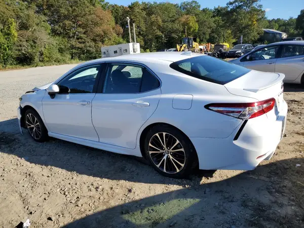 4T1G11AK6LU888652 2020 TOYOTA CAMRY - Image 2