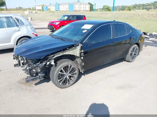 4T1G11AK6LU894676 2020 TOYOTA CAMRY - Image 2