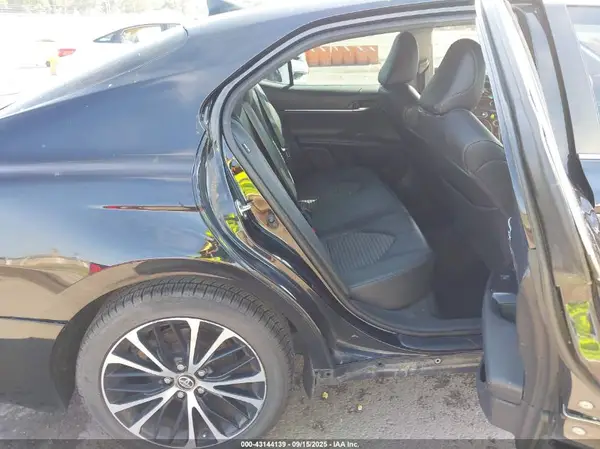 4T1G11AK6LU894676 2020 TOYOTA CAMRY - Image 8