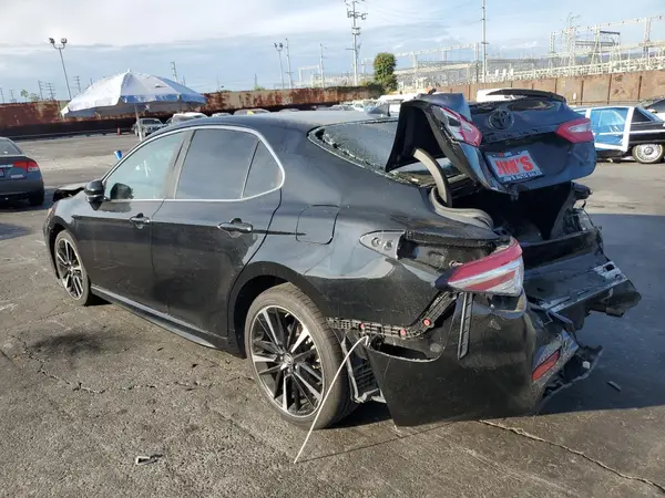 4T1G11AK6LU898050 2020 TOYOTA CAMRY - Image 2