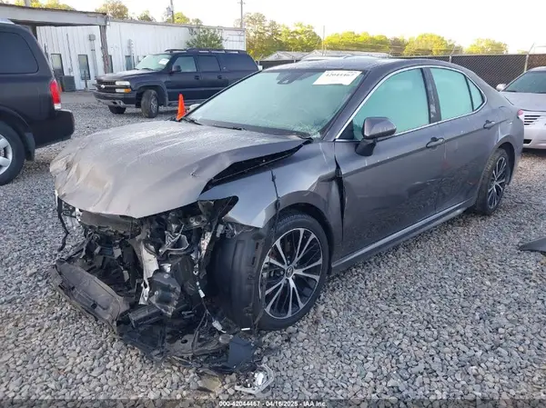 4T1G11AK6LU898422 2020 TOYOTA CAMRY - Image 2