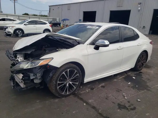 4T1G11AK6LU898436 2020 TOYOTA CAMRY - Image 1