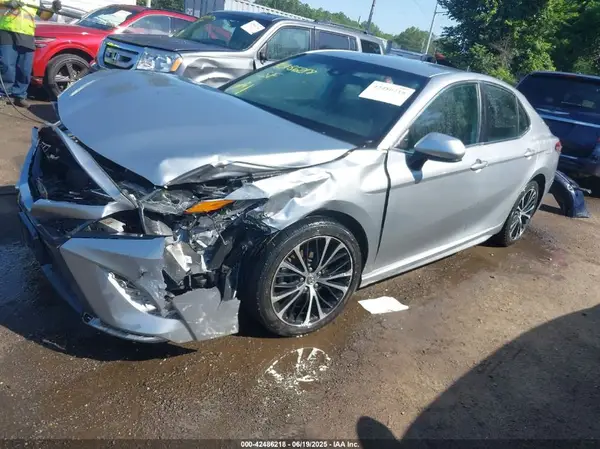 4T1G11AK6LU907958 2020 TOYOTA CAMRY - Image 2