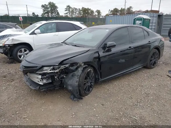 4T1G11AK6LU907989 2020 TOYOTA CAMRY - Image 2