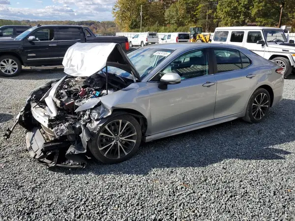 4T1G11AK6LU908527 2020 TOYOTA CAMRY - Image 1