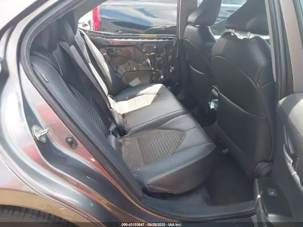 4T1G11AK6LU910584 2020 TOYOTA CAMRY - Image 8