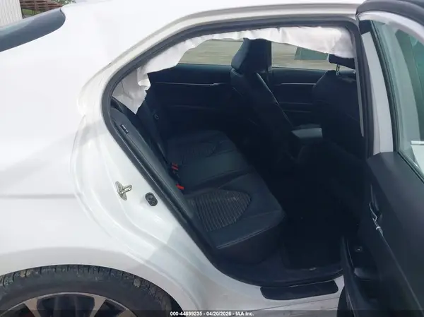 4T1G11AK6LU911606 2020 TOYOTA CAMRY - Image 8