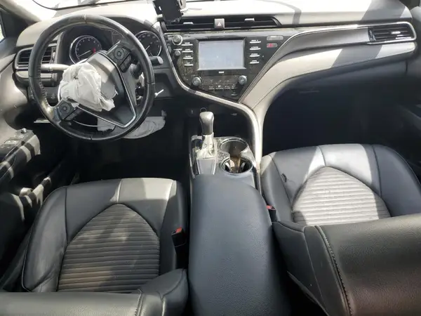 4T1G11AK6LU919303 2020 TOYOTA CAMRY - Image 8
