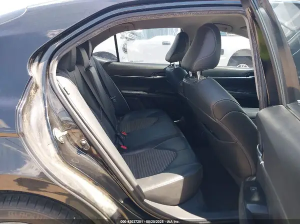 4T1G11AK6LU931130 2020 TOYOTA CAMRY - Image 8