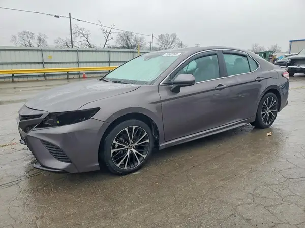 4T1G11AK6LU939843 2020 TOYOTA CAMRY - Image 1