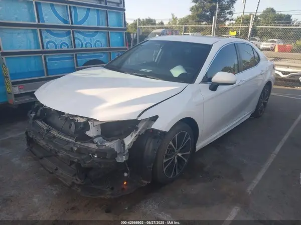 4T1G11AK6LU954343 2020 TOYOTA CAMRY - Image 2