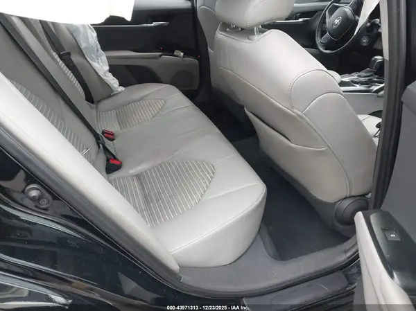 4T1G11AK6LU962913 2020 TOYOTA CAMRY - Image 8
