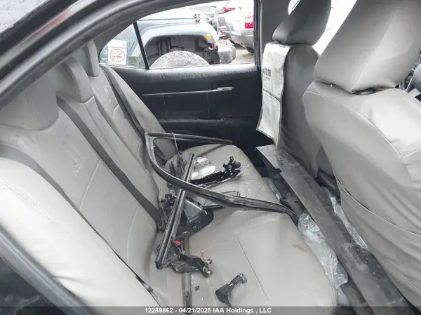 4T1G11AK6LU962930 2020 TOYOTA CAMRY - Image 8