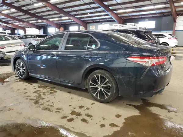 4T1G11AK6LU963527 2020 TOYOTA CAMRY - Image 2