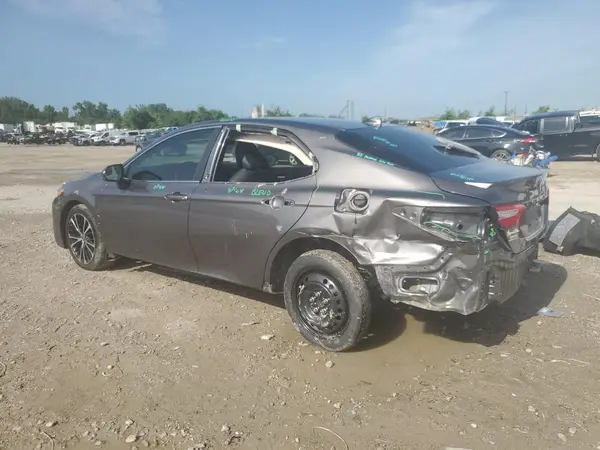 4T1G11AK6LU964113 2020 TOYOTA CAMRY - Image 2