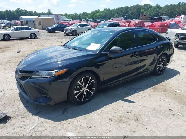 4T1G11AK6LU965438 2020 TOYOTA CAMRY - Image 2