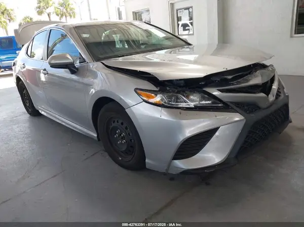 4T1G11AK6LU969120 2020 TOYOTA CAMRY - Image 1