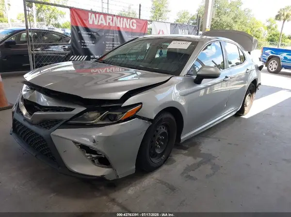 4T1G11AK6LU969120 2020 TOYOTA CAMRY - Image 2
