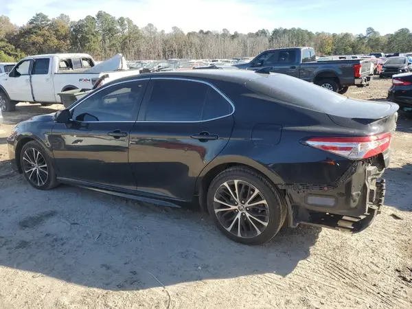 4T1G11AK6LU971501 2020 TOYOTA CAMRY - Image 2