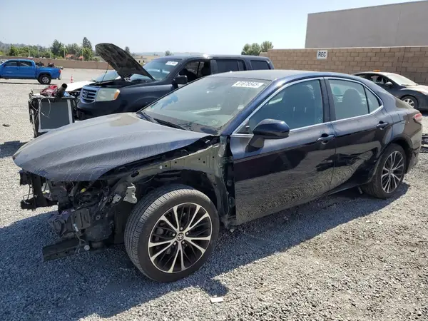 4T1G11AK6LU974544 2020 TOYOTA CAMRY - Image 1