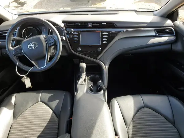 4T1G11AK6LU978805 2020 TOYOTA CAMRY - Image 8