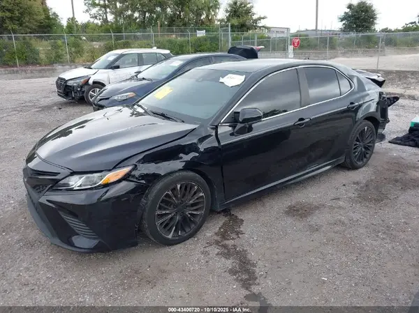 4T1G11AK6LU986368 2020 TOYOTA CAMRY - Image 2