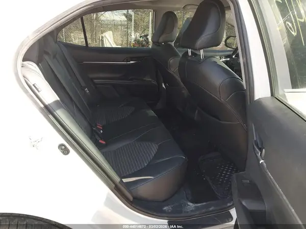 4T1G11AK6MU403881 2021 TOYOTA CAMRY - Image 8