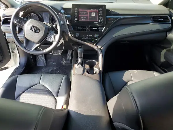 4T1G11AK6MU404173 2021 TOYOTA CAMRY - Image 8