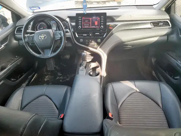 4T1G11AK6MU408238 2021 TOYOTA CAMRY - Image 8