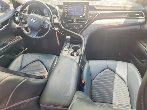 4T1G11AK6MU409213 2021 TOYOTA CAMRY - Image 8