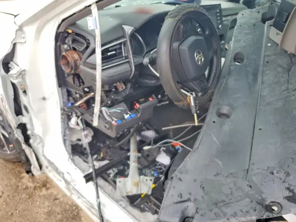 4T1G11AK6MU409695 2021 TOYOTA CAMRY - Image 8