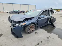 4T1G11AK6MU410040 2021 TOYOTA CAMRY