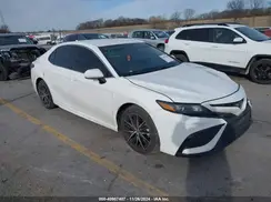 4T1G11AK6MU410085 2021 TOYOTA CAMRY
