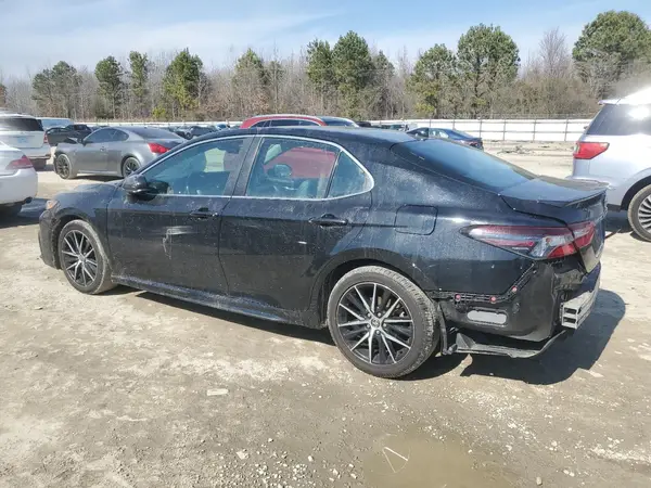 4T1G11AK6MU410250 2021 TOYOTA CAMRY - Image 2