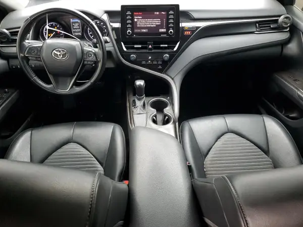 4T1G11AK6MU410295 2021 TOYOTA CAMRY - Image 8