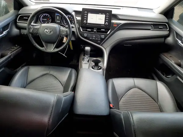4T1G11AK6MU410636 2021 TOYOTA CAMRY - Image 8