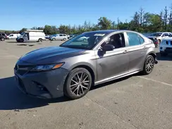 4T1G11AK6MU410958 2021 TOYOTA CAMRY